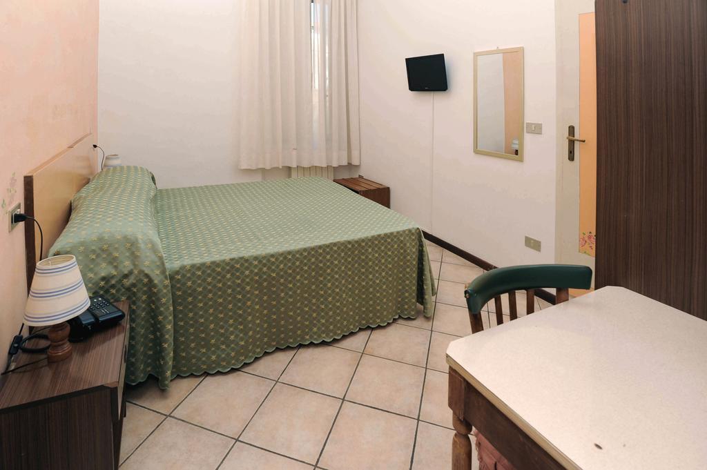 Hotel Marina Montecatini Terme Quarto foto